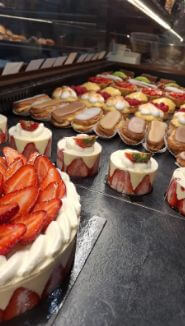 🍓🥂 Buffet Gourmand pour vos Célébrations d’Été 🍓🥂